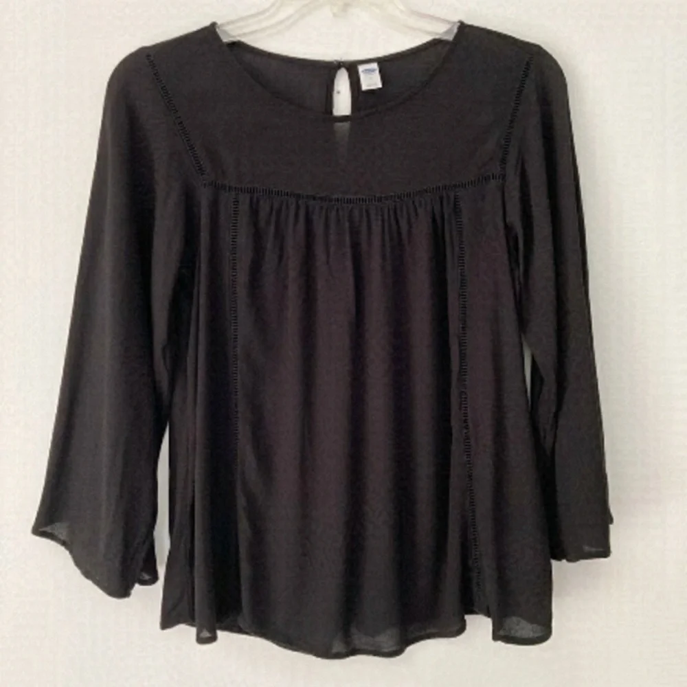 Old Navy Empire Waist Bell Sleeves Blouse Size M - Picture 8 of 8